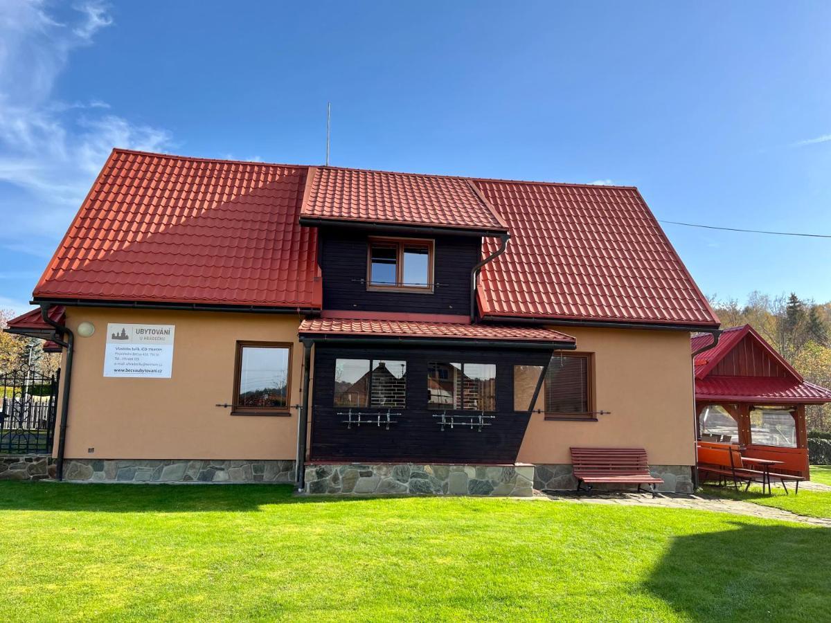 Ubytovani U Hradecku Простршедни Бечва Экстерьер фото